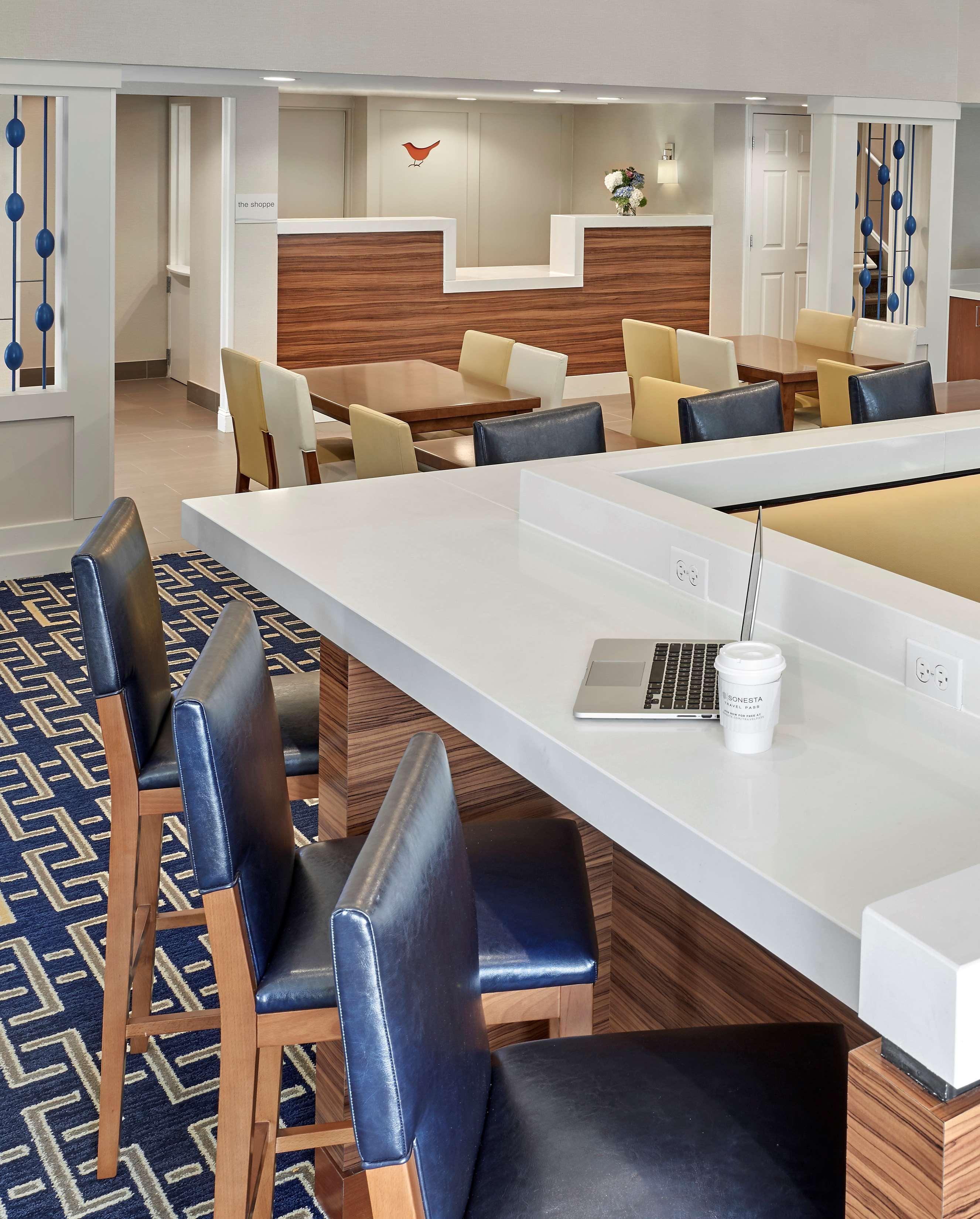 Sonesta Es Suites Cincinnati - Blue Ash Exterior photo