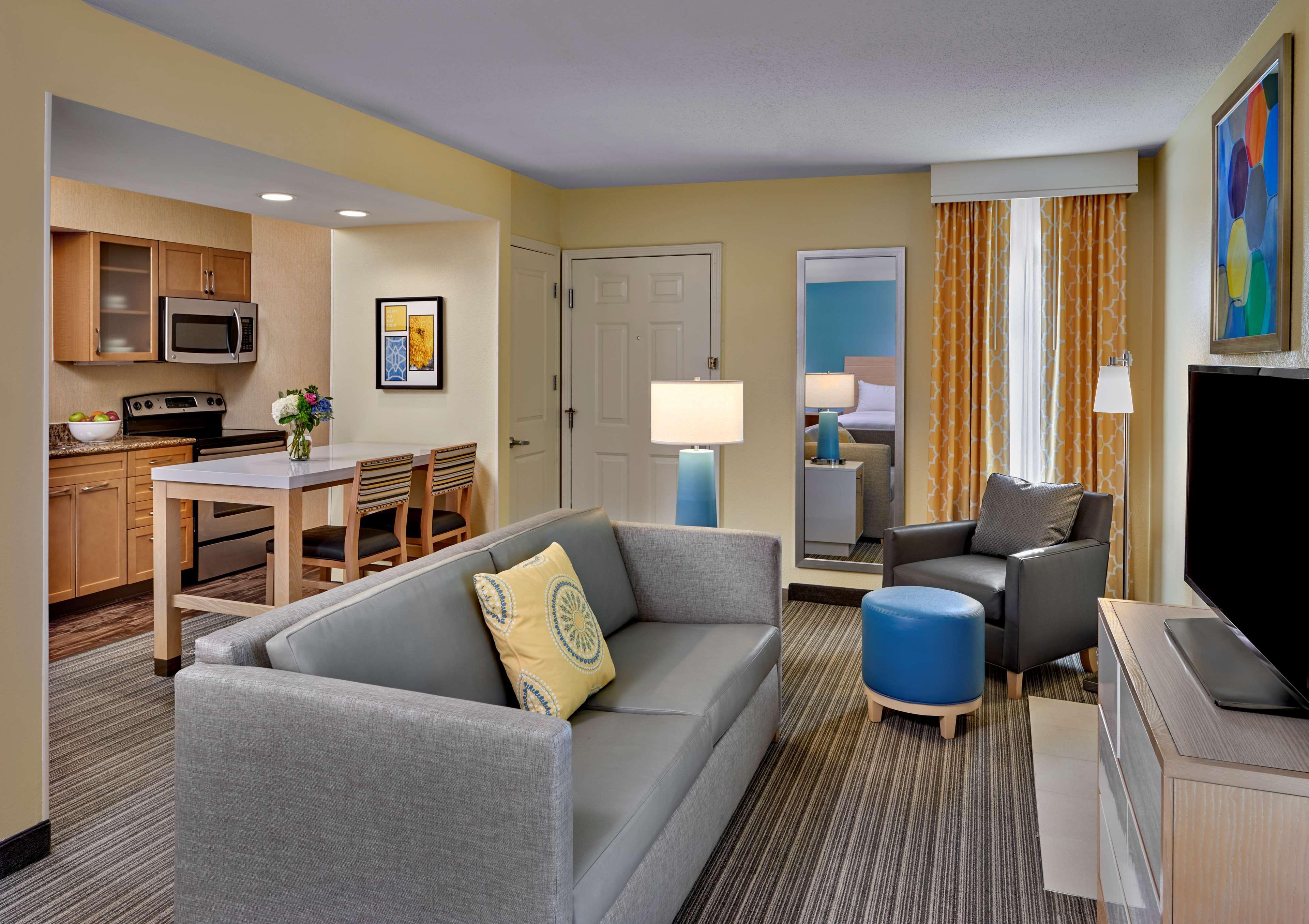 Sonesta Es Suites Cincinnati - Blue Ash Exterior photo